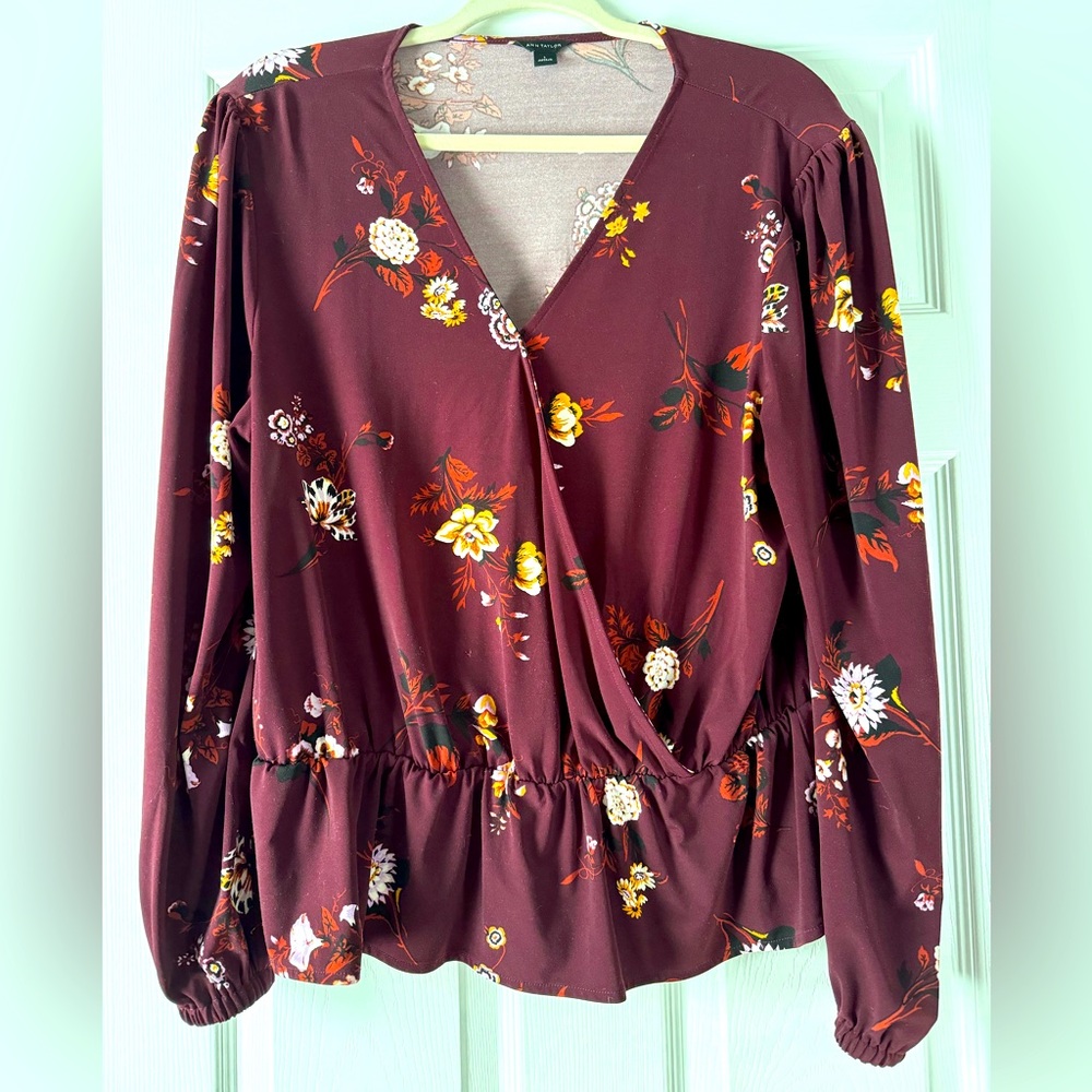 $3 bundled Women’s large blouse with V-neck